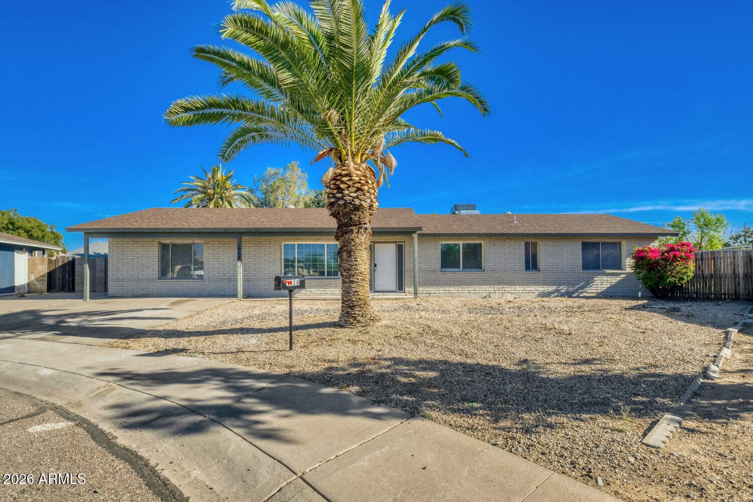 1928 W Kristal Way — photo 2