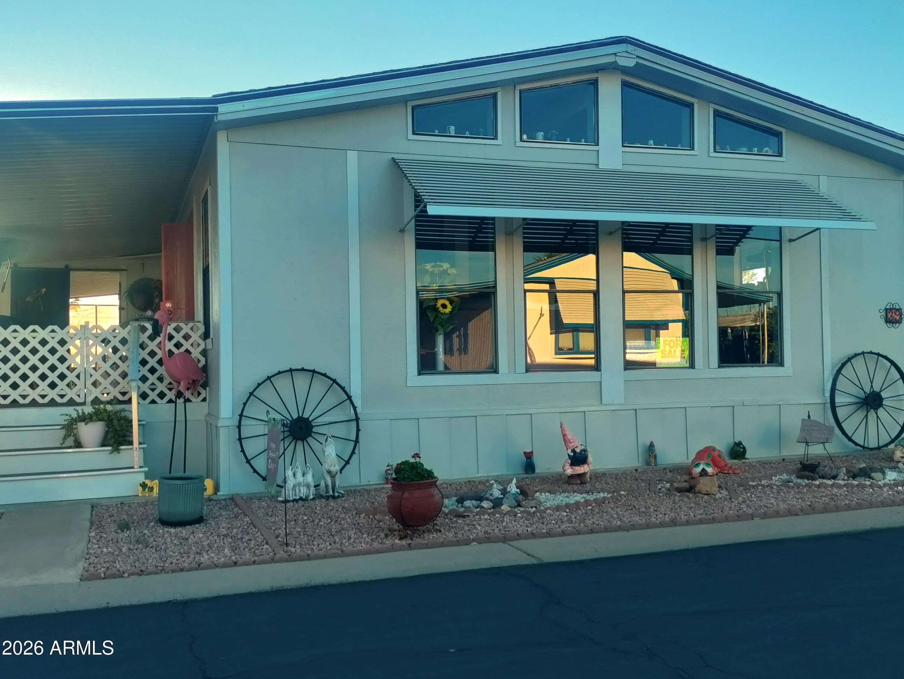 9427 E University Rd 39 — photo 1
