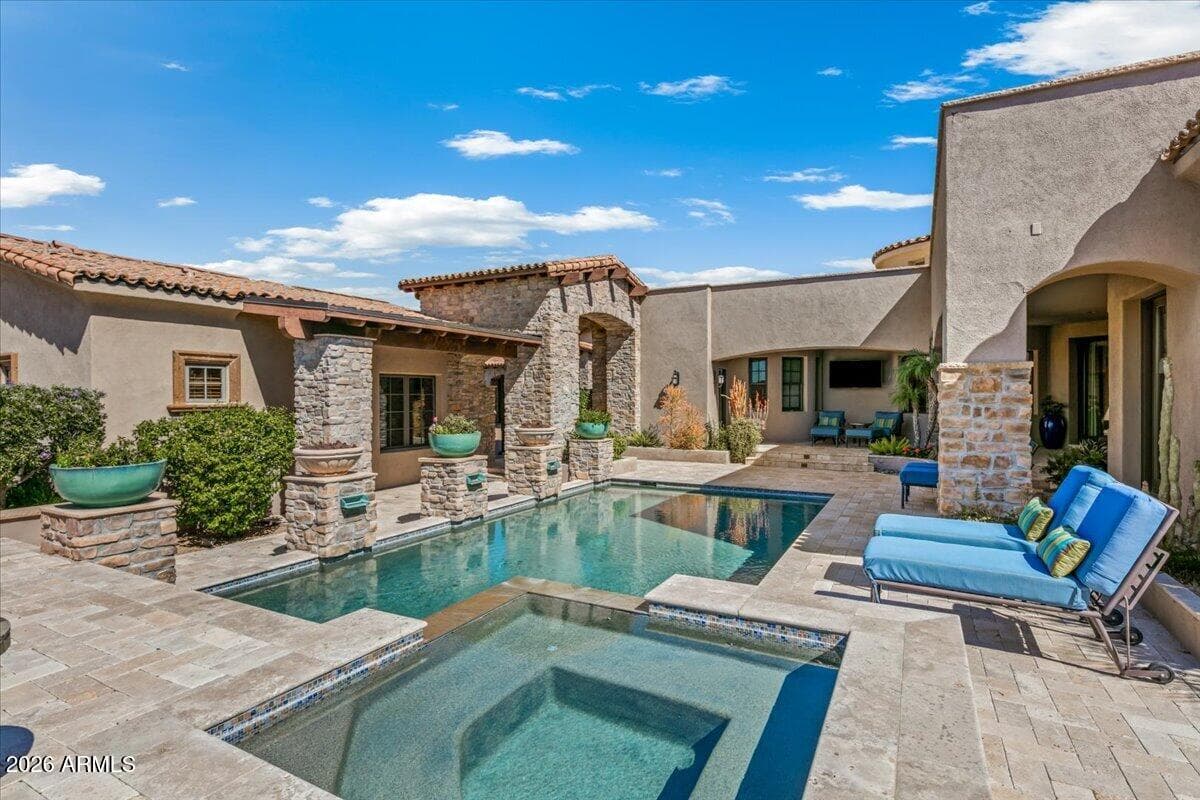 11027 E Wildcat Hill Rd — photo 1