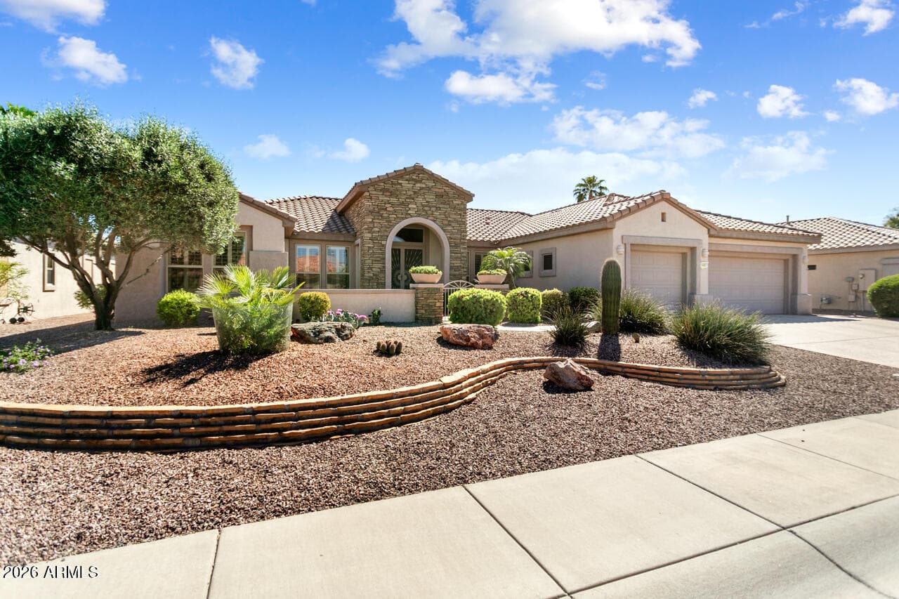 15807 W Silver Breeze Dr — photo 2