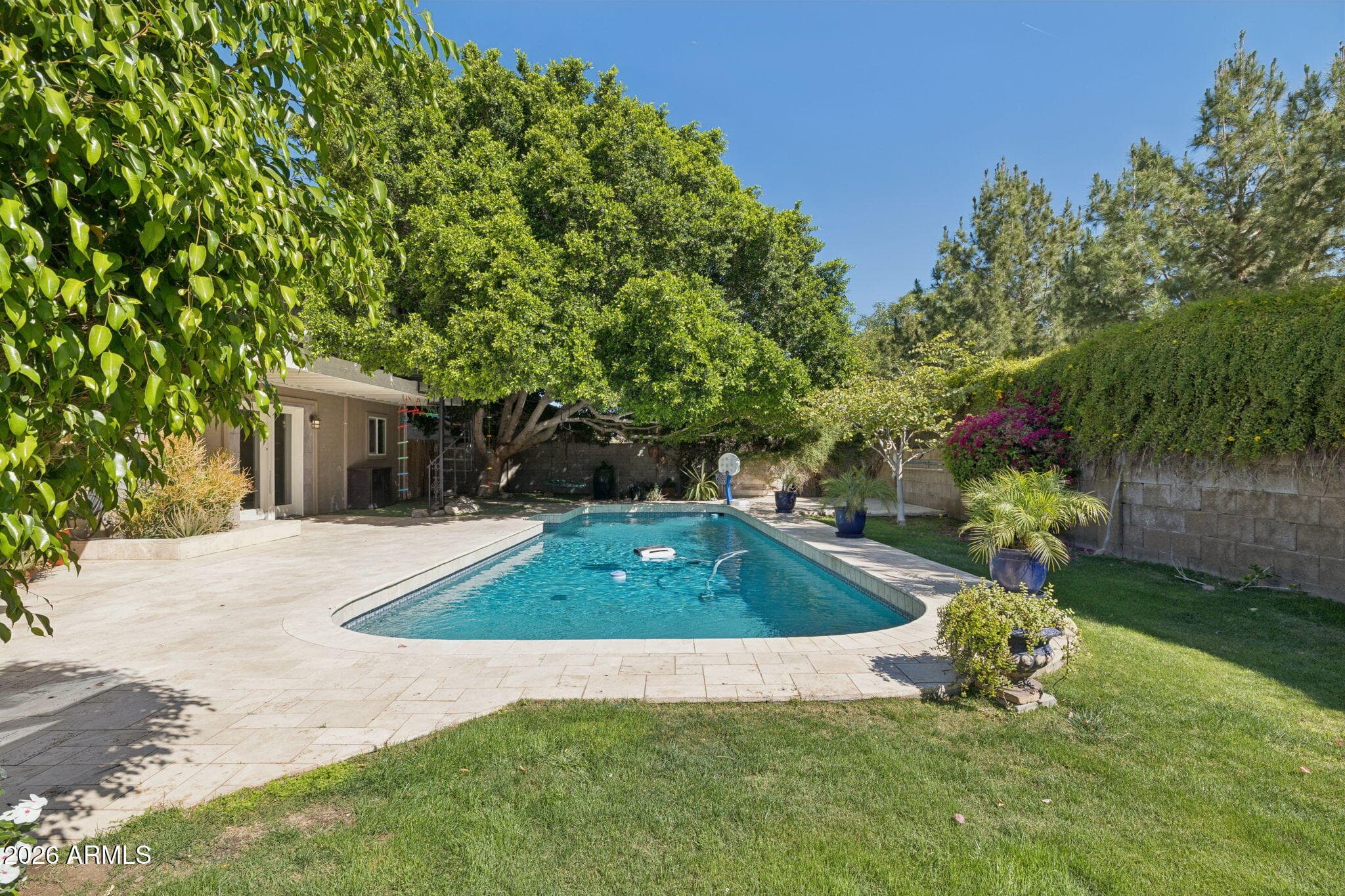 2335 S Orange -- — photo 2