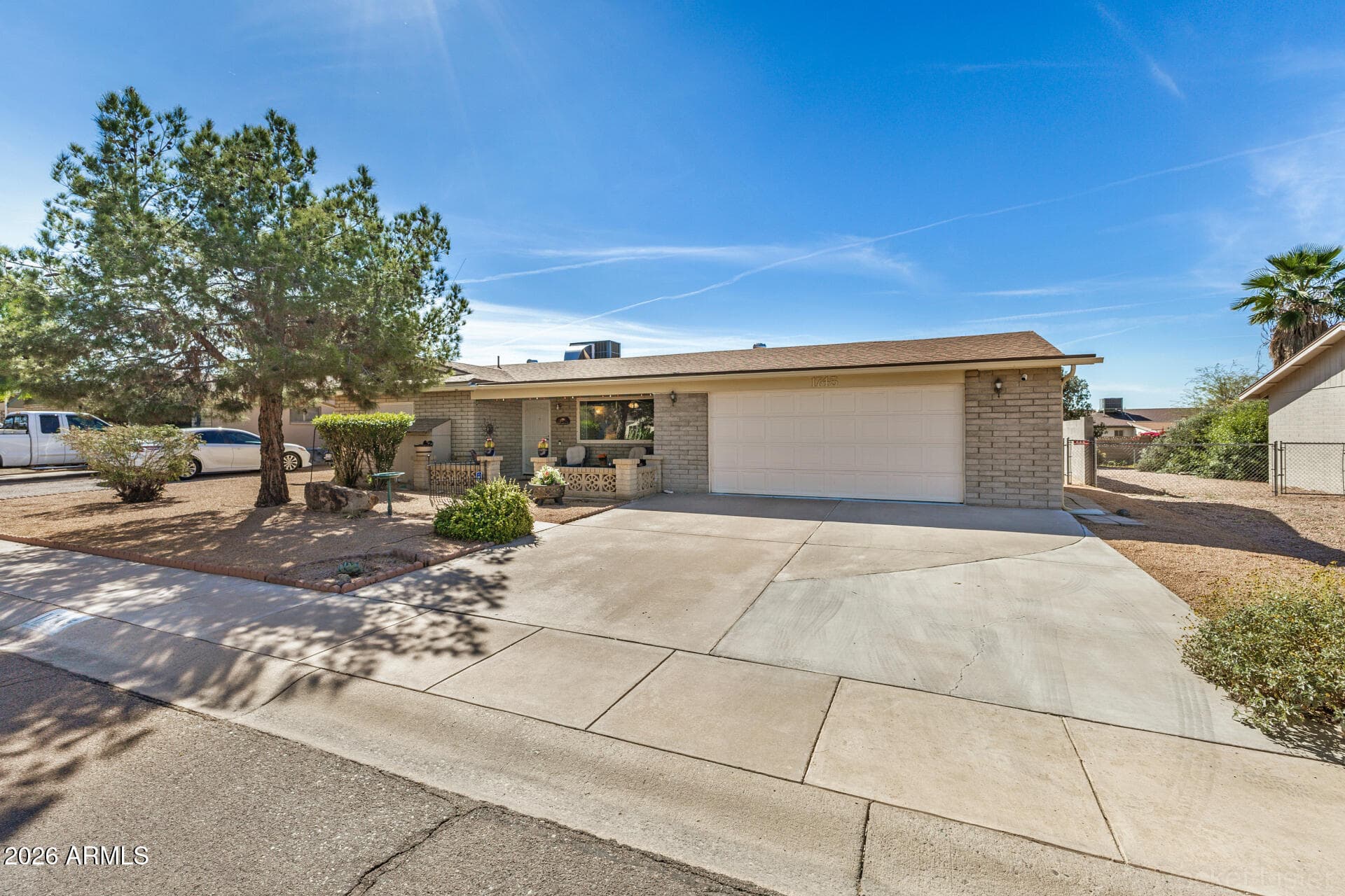 1745 W 13TH AVE - Photo 3