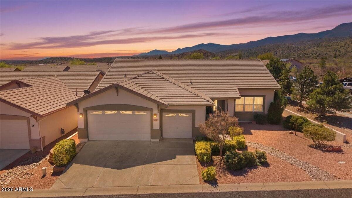 2355 W Rustler Ln — photo 1