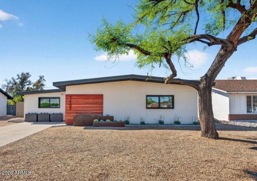 1405 E Campus Dr -- — photo 1