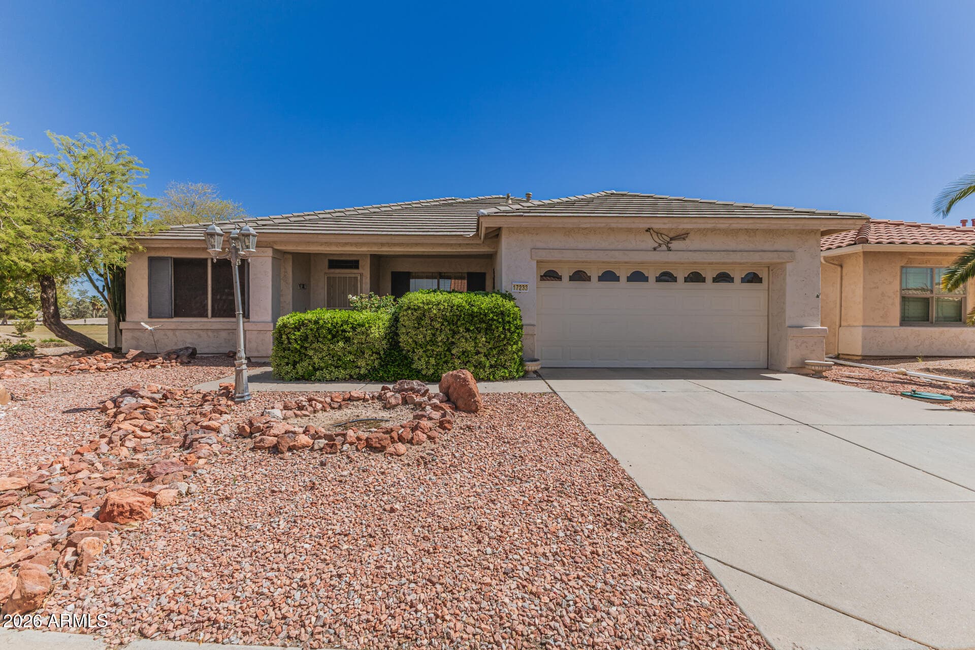 17233 N Thornberry Dr — photo 1