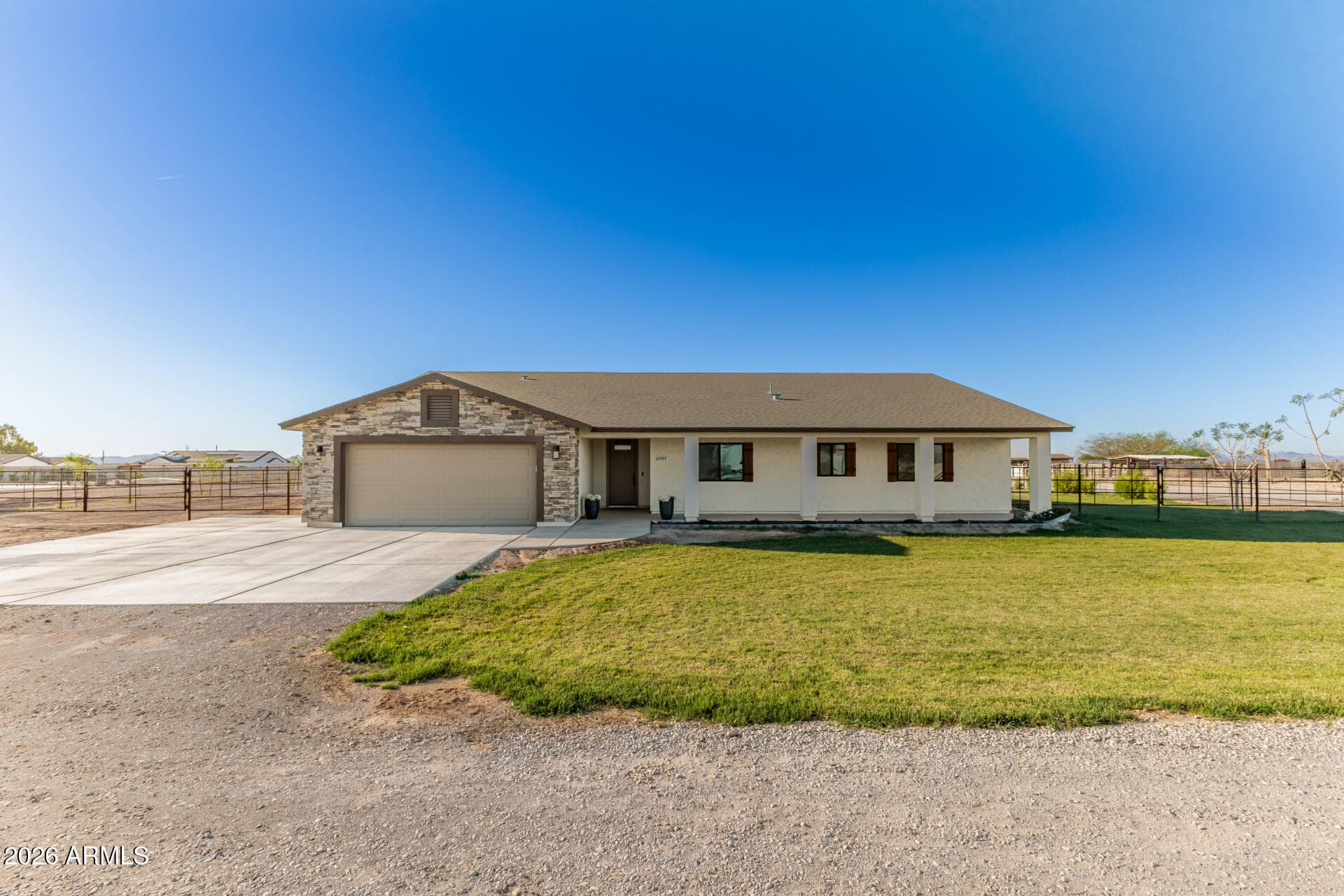 22547 W Pecan Rd — photo 1