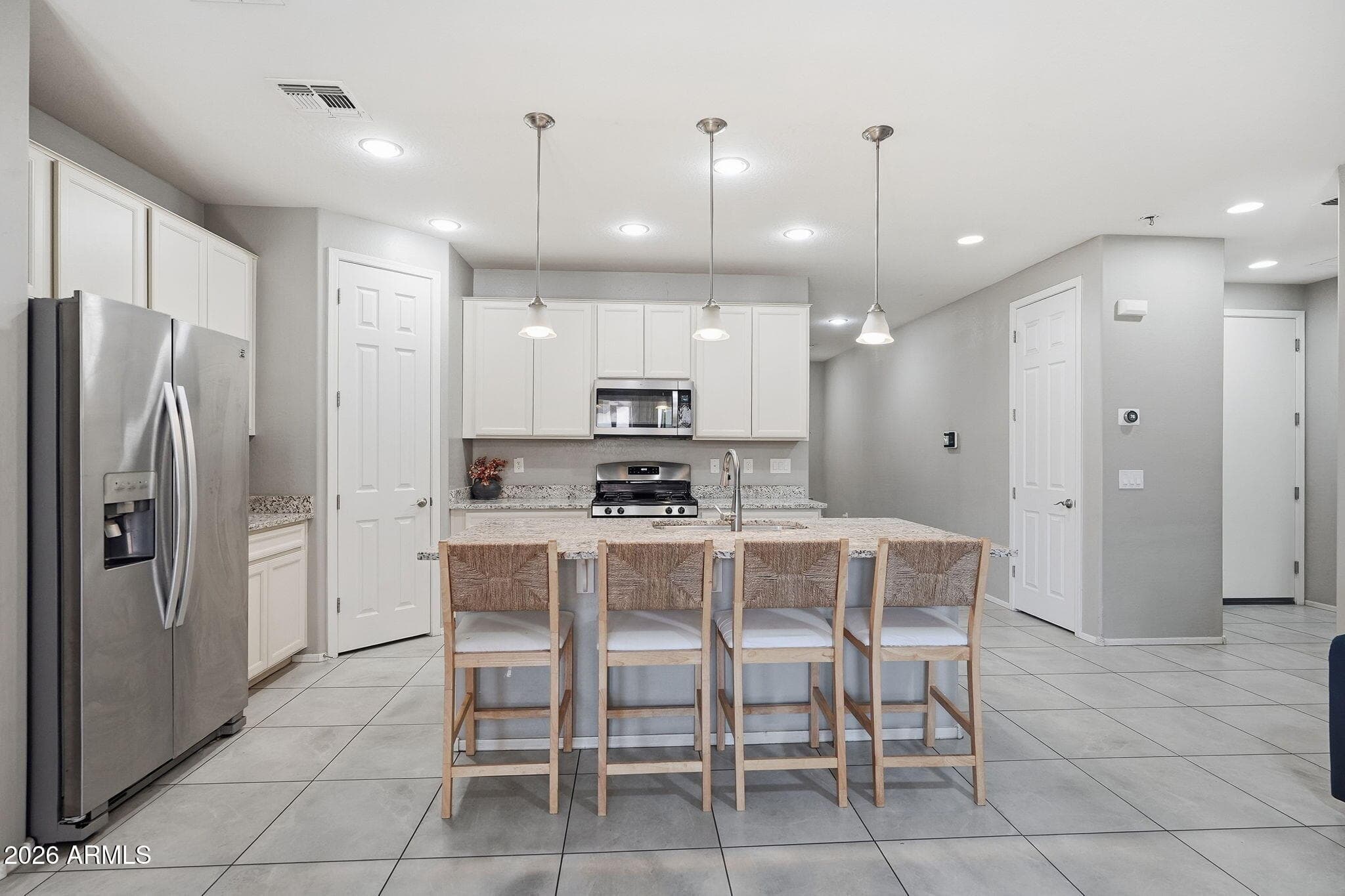 4723 W Lydia Ln — photo 1