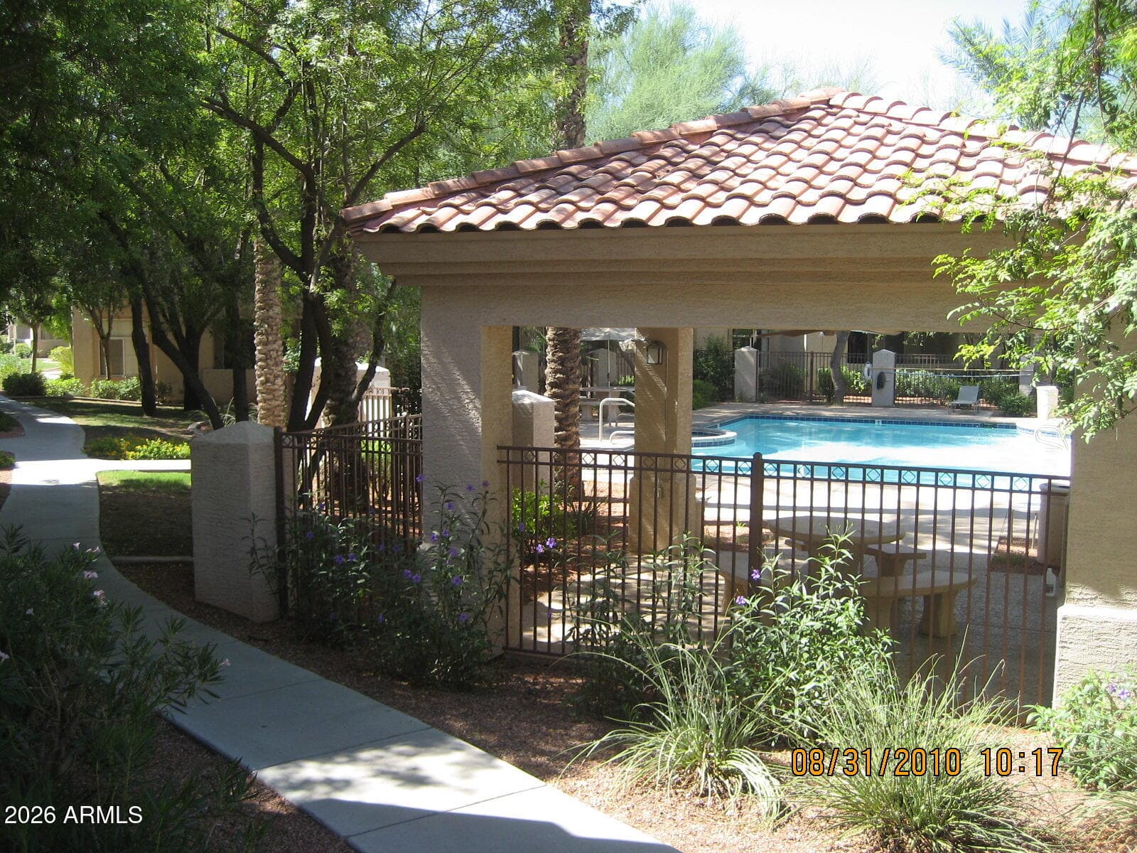 3830 E Lakewood Parkway 2085 — photo 2