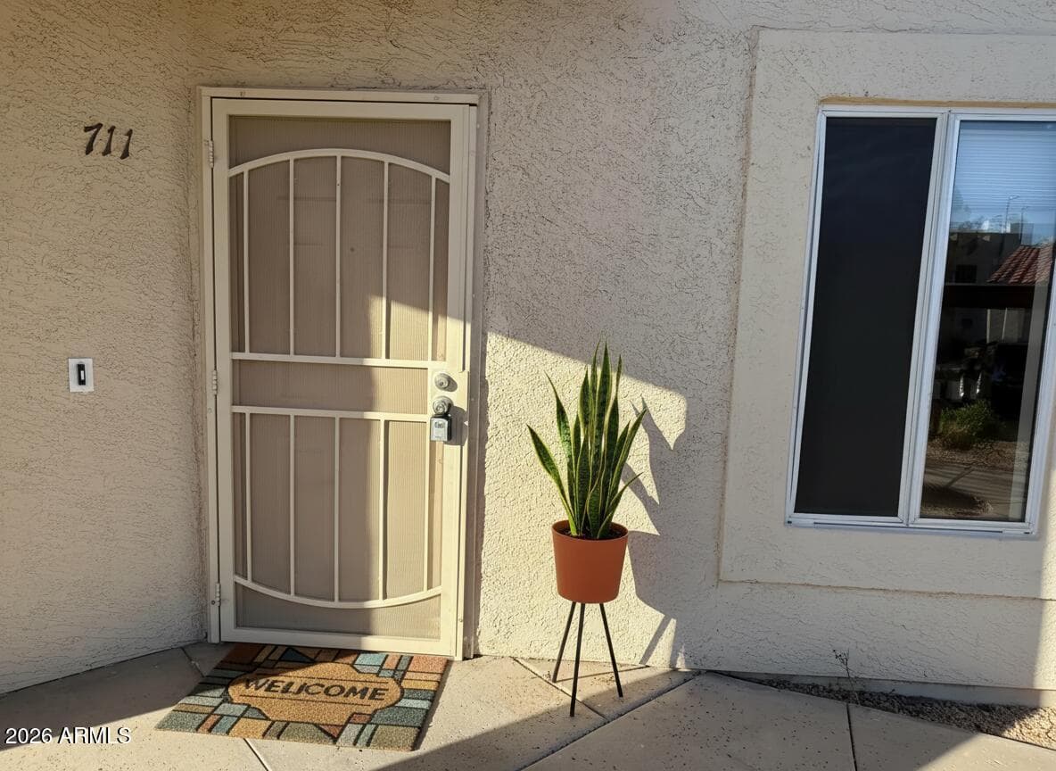 7101 W Beardsley Rd 711 — photo 2