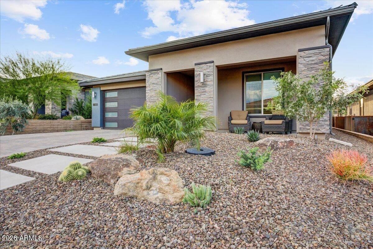 28504 N Camel Rock Ct — photo 2
