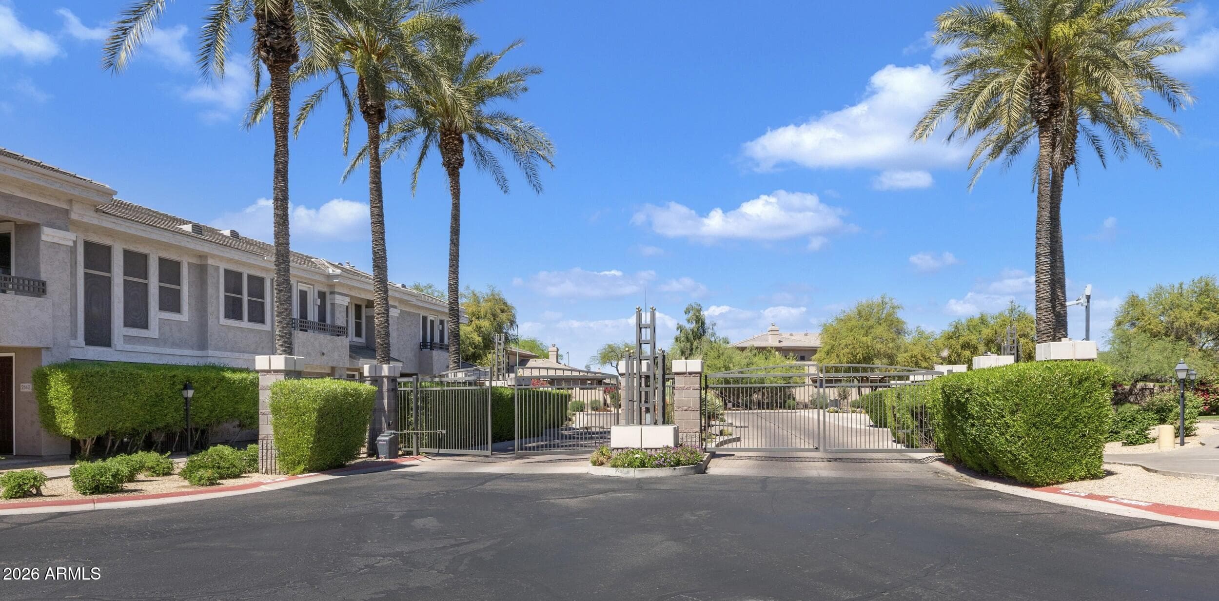 15221 N Clubgate Dr 1013 — photo 27