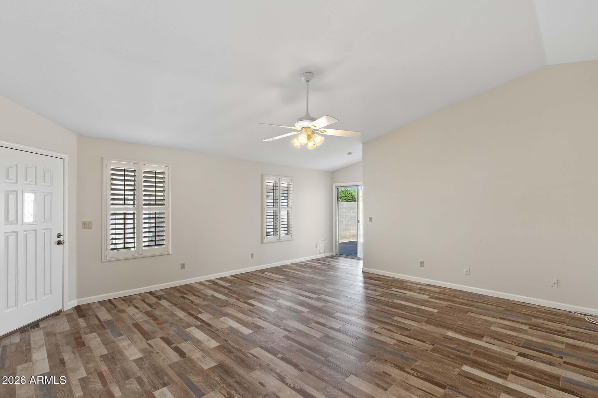 20401 N 105th Ave — photo 2