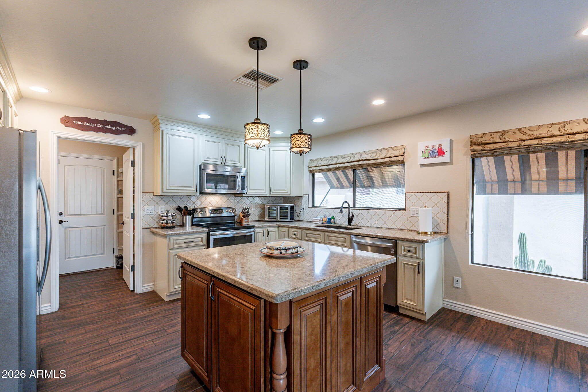 6815 E Phelps Rd — photo 1