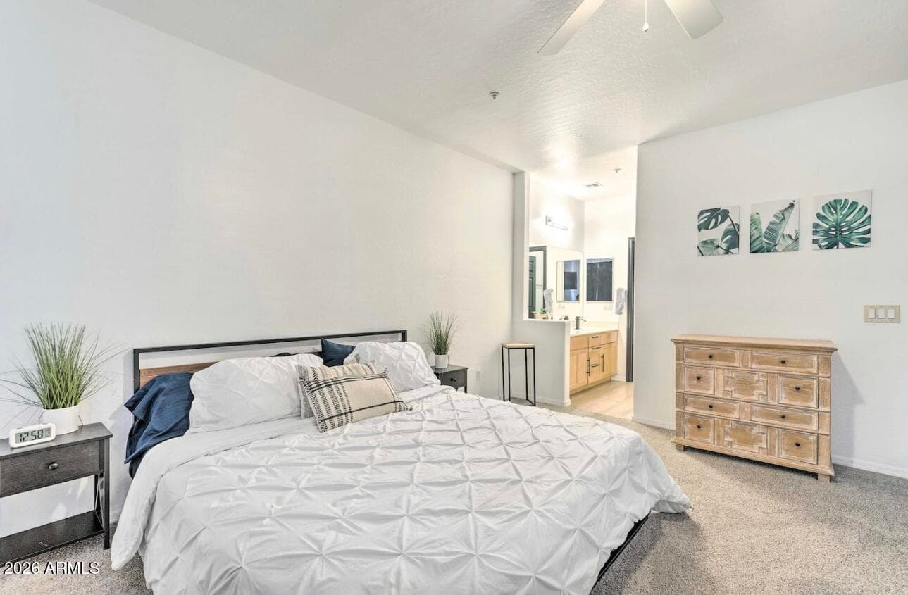 525 N MILLER RD - See more photos