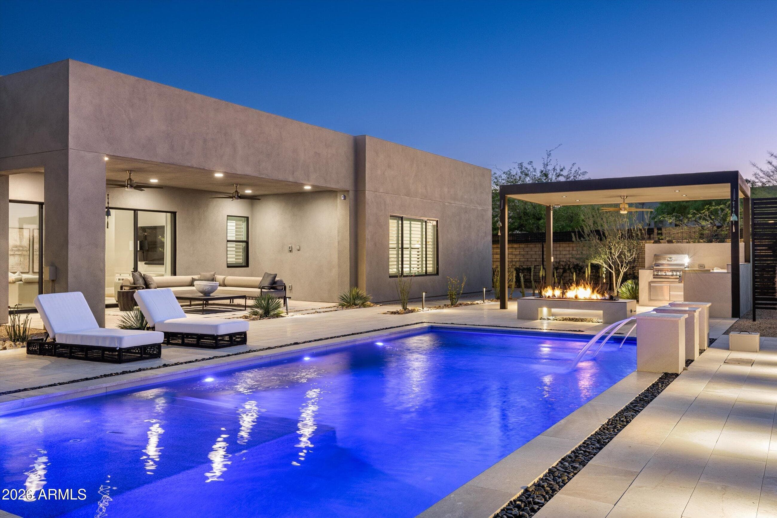 13114 E Juan Tabo Rd — photo 2