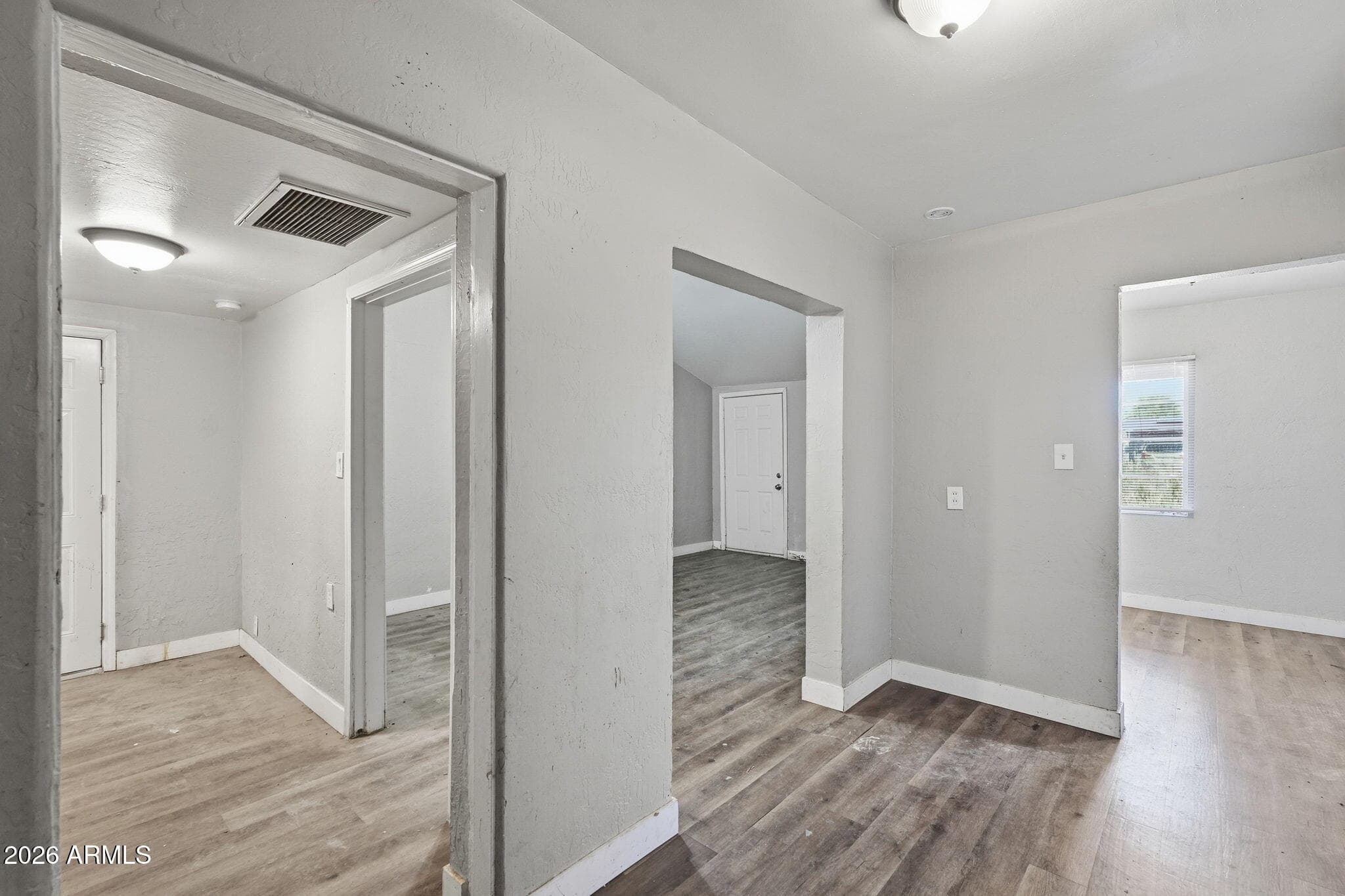 2041 W Georgia Ave — photo 2