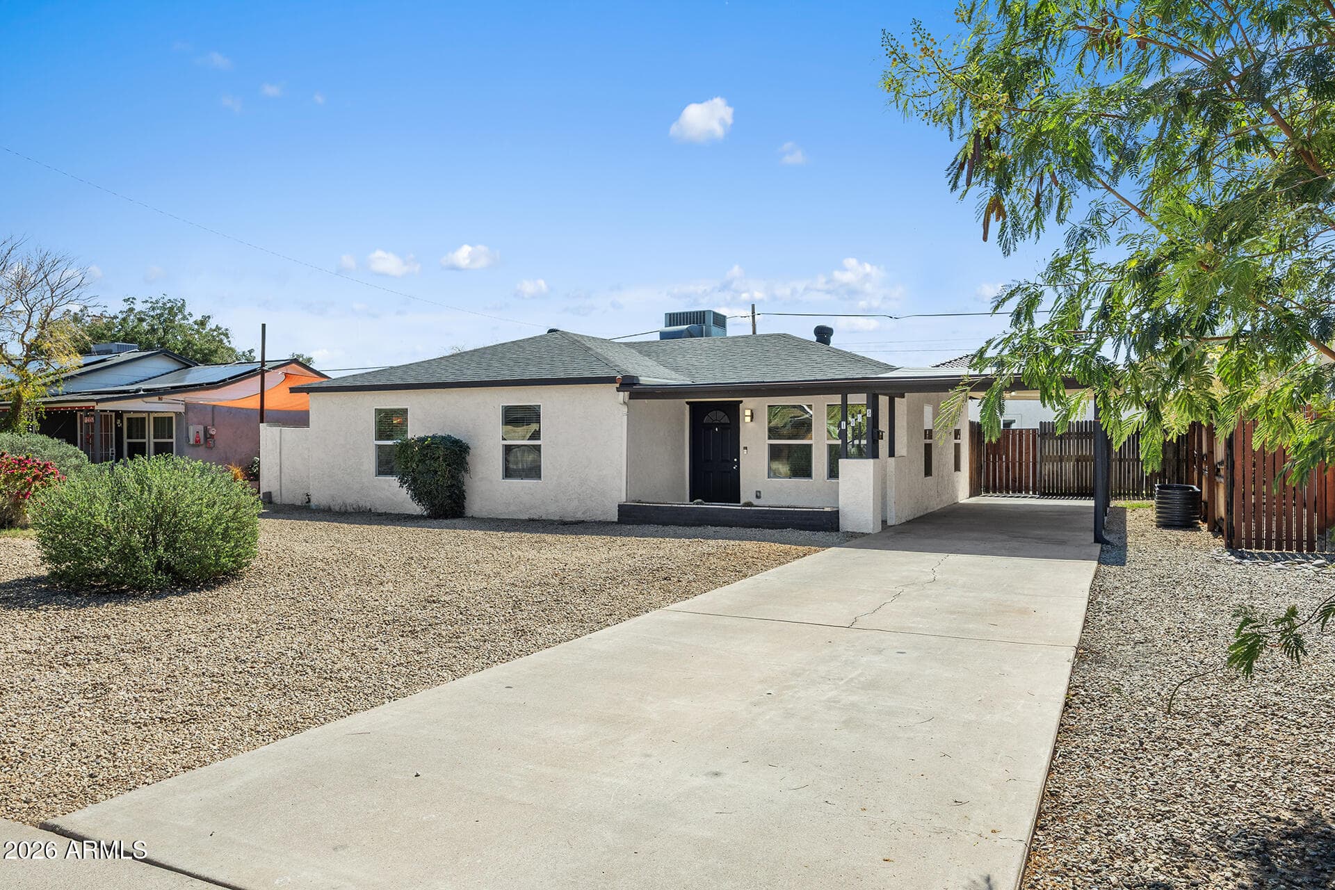 1005 E Mariposa St — photo 2