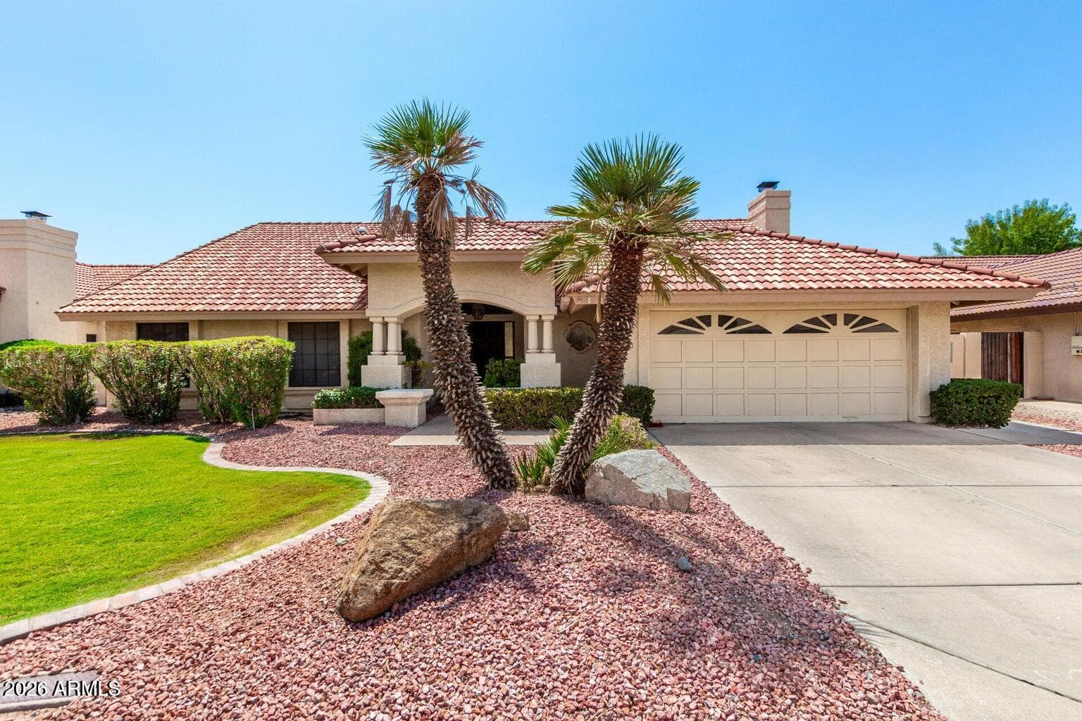 6727 W Kristal Way — photo 1