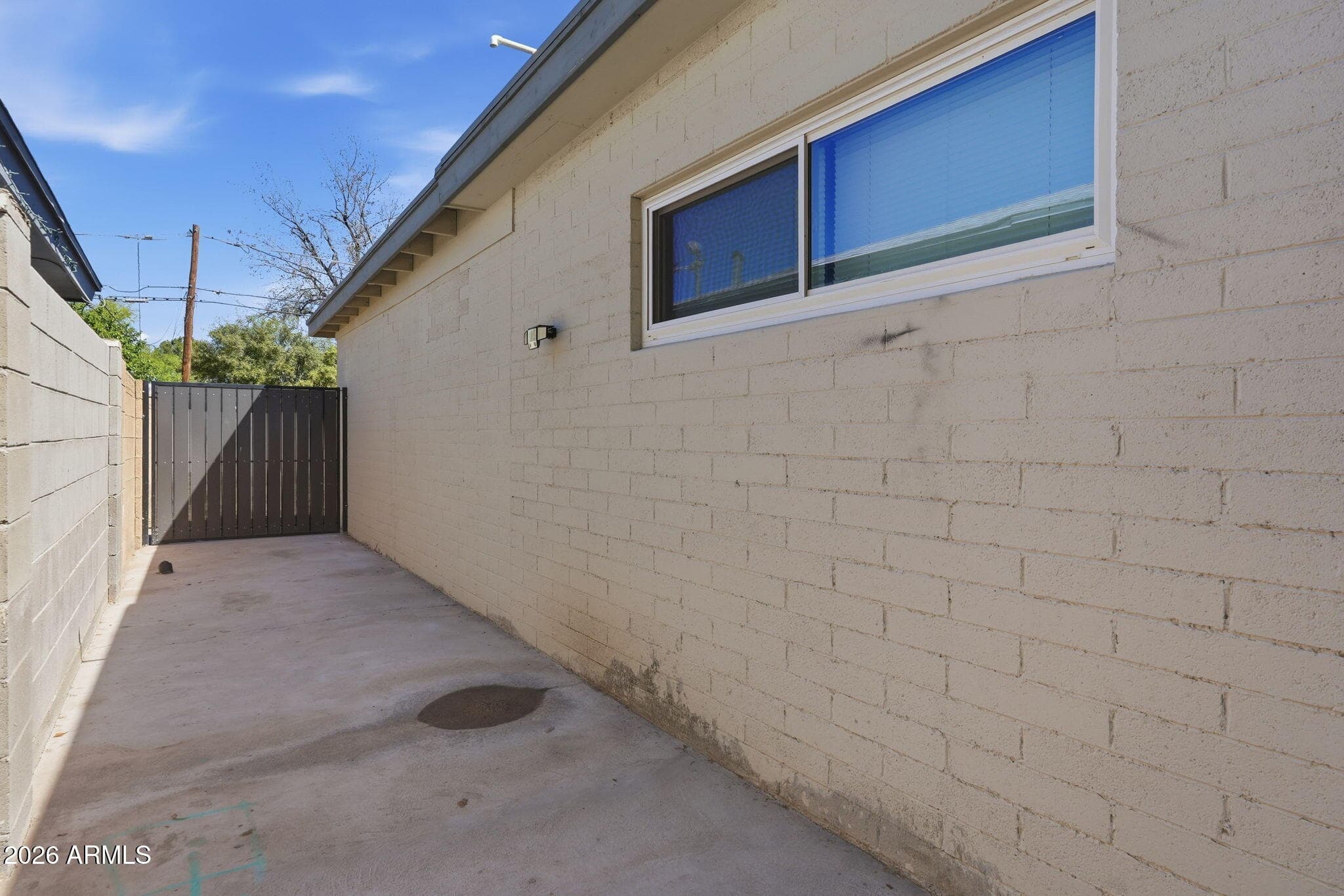 1020 E Nielson Ave — photo 39