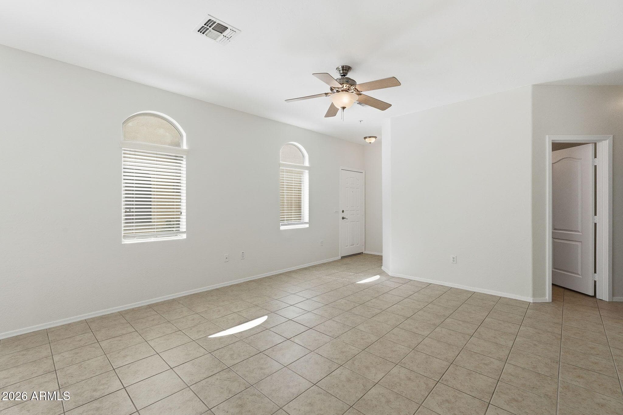 2250 E DEER VALLEY RD - Photo 4
