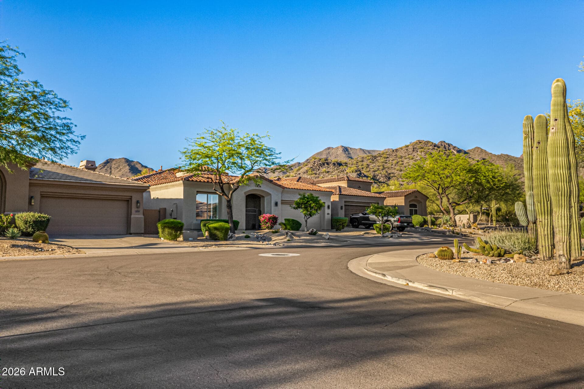 11028 E Betony Dr — photo 2