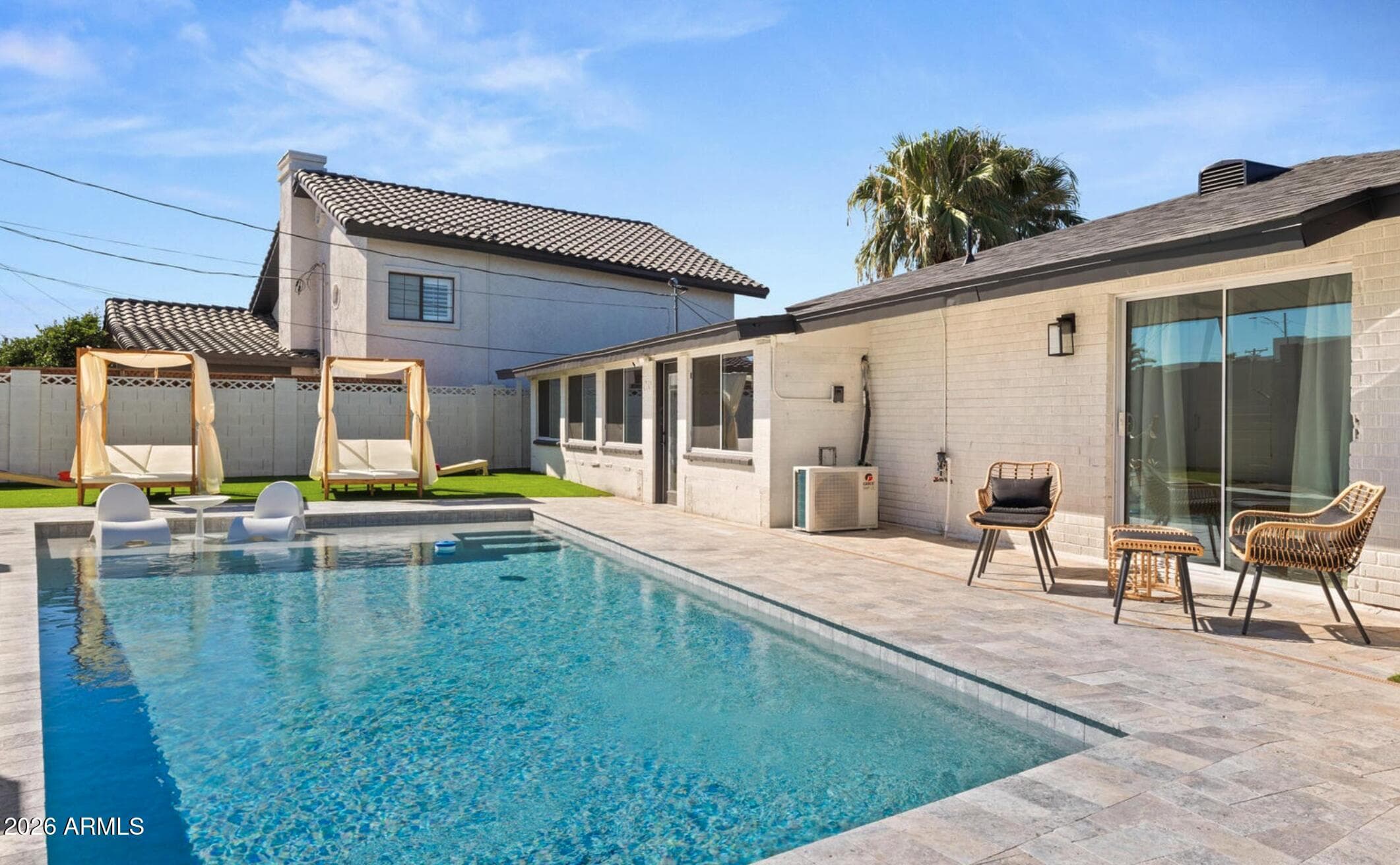 4037 N 81st St — photo 2