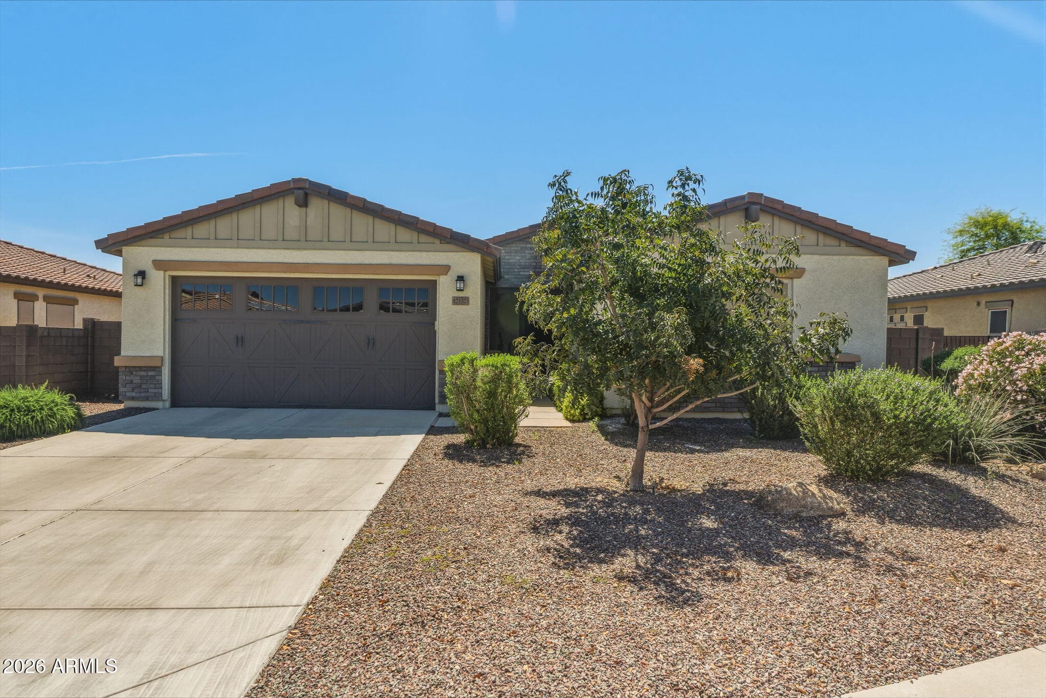 17157 W Laurie Ln — photo 1