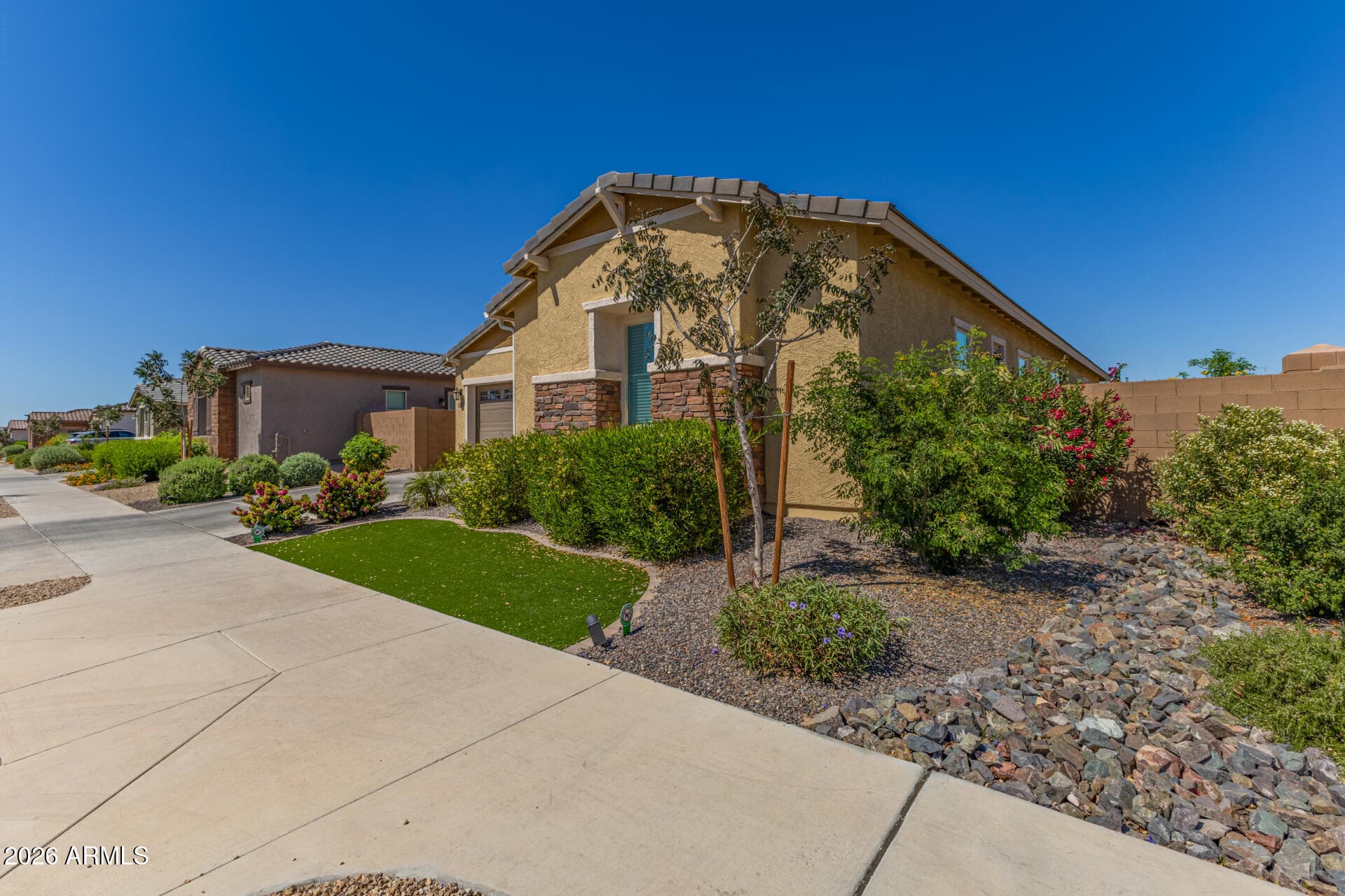 3820 W Mcneil St — photo 2