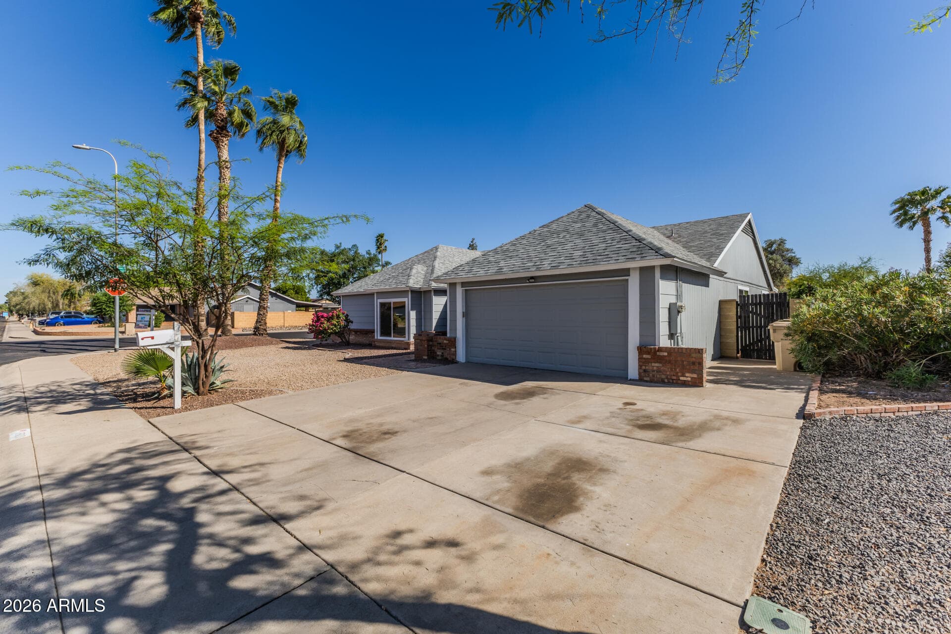 6503 W Cortez St — photo 2