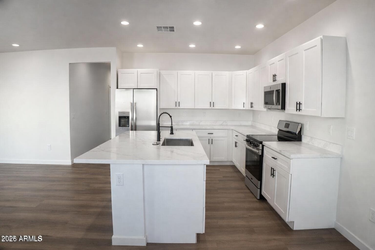30 TEK CT - See more photos