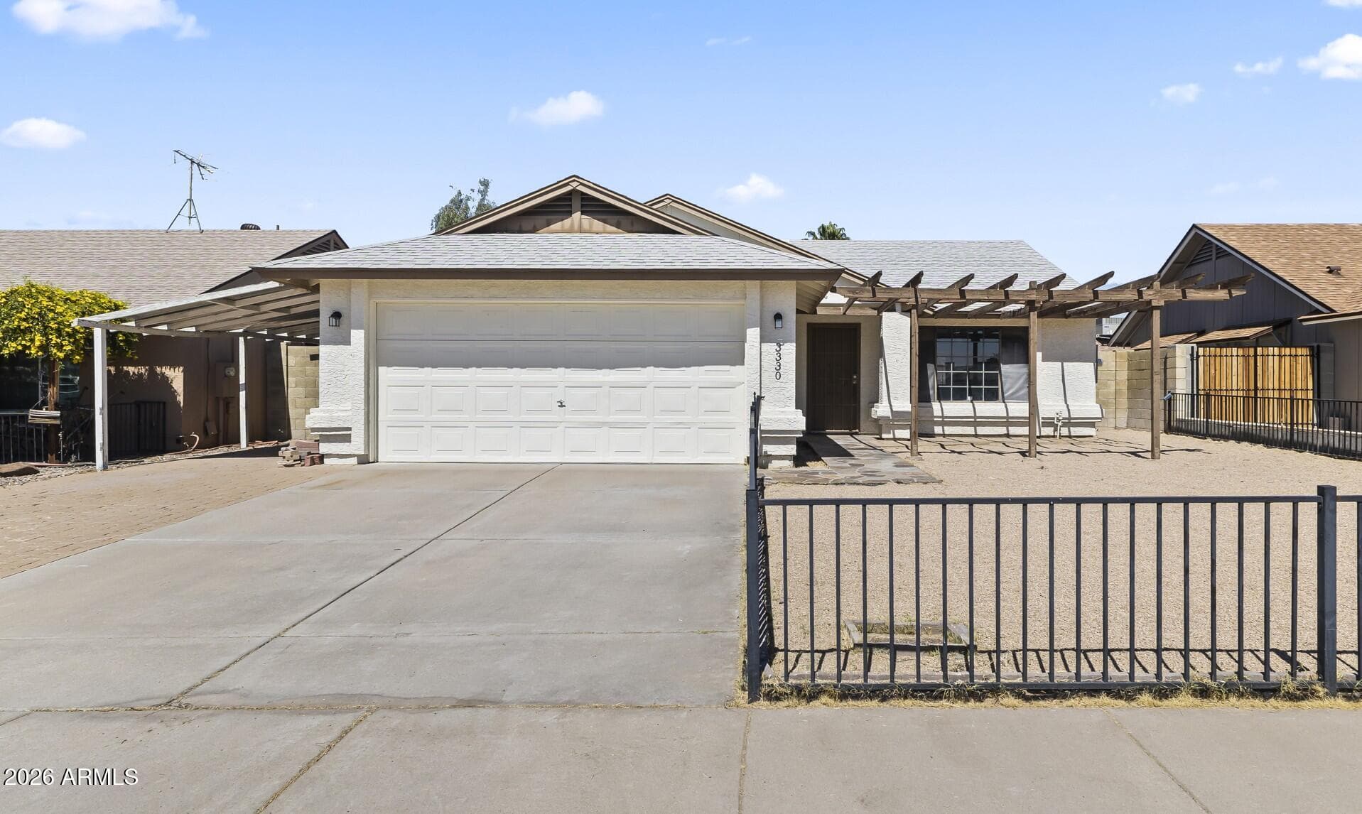 3330 W Rose Garden Ln — photo 2