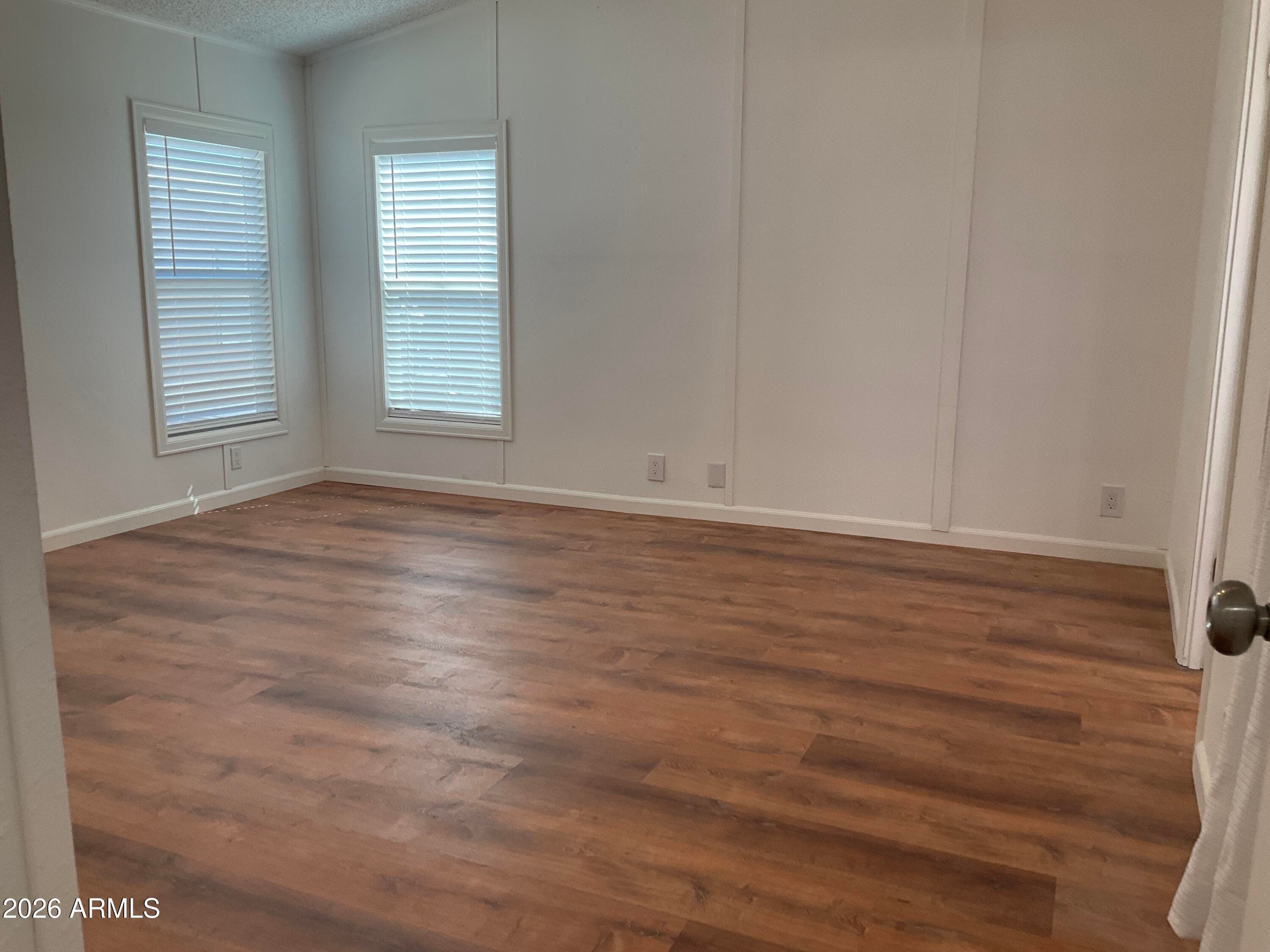 2292 N Ironwood Dr 126 — photo 12