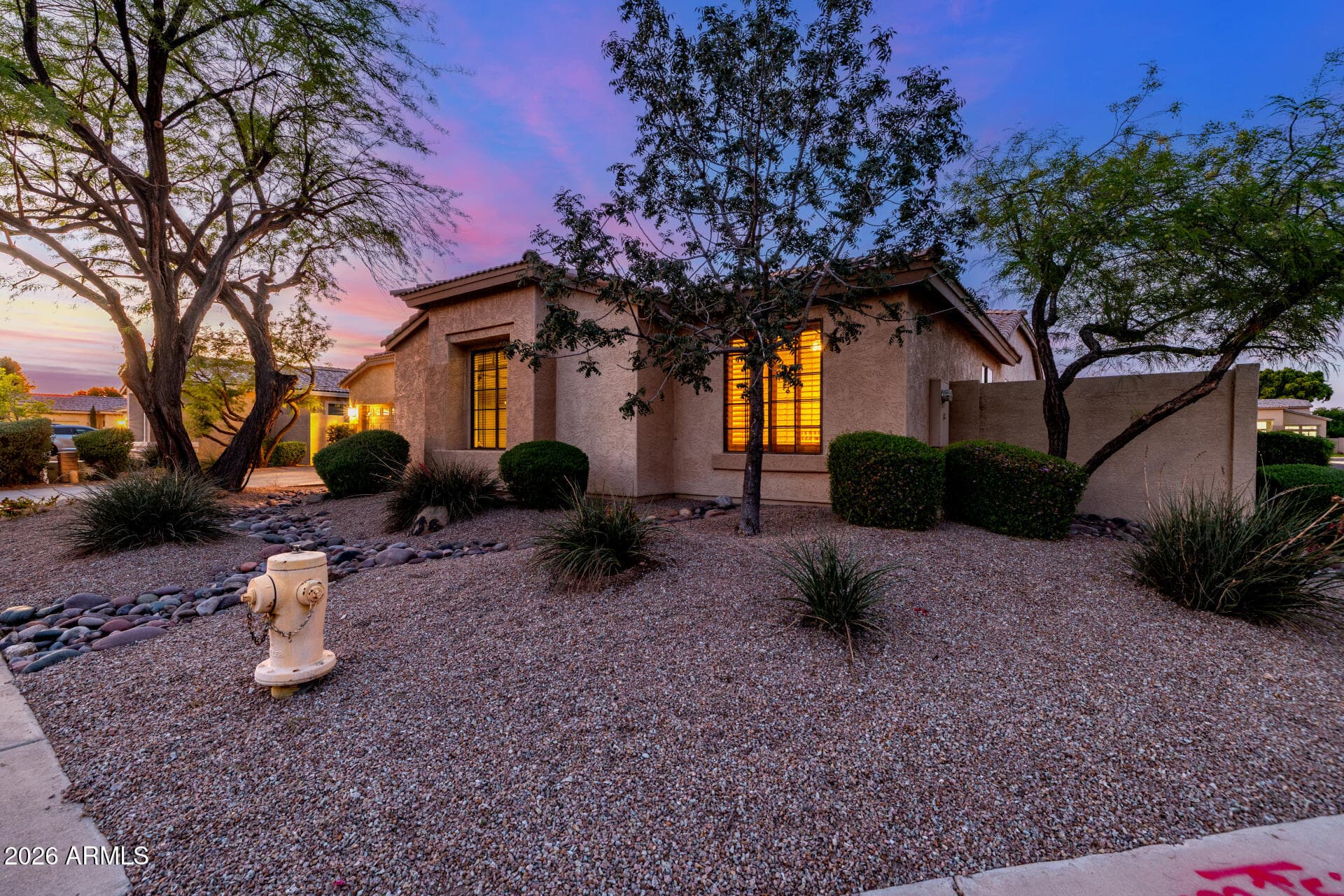 1708 E Knoll St — photo 2