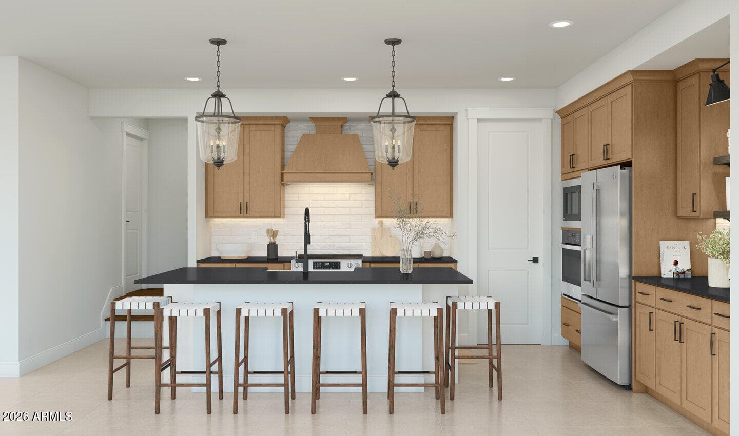 2513 W Gloria Ln — photo 2