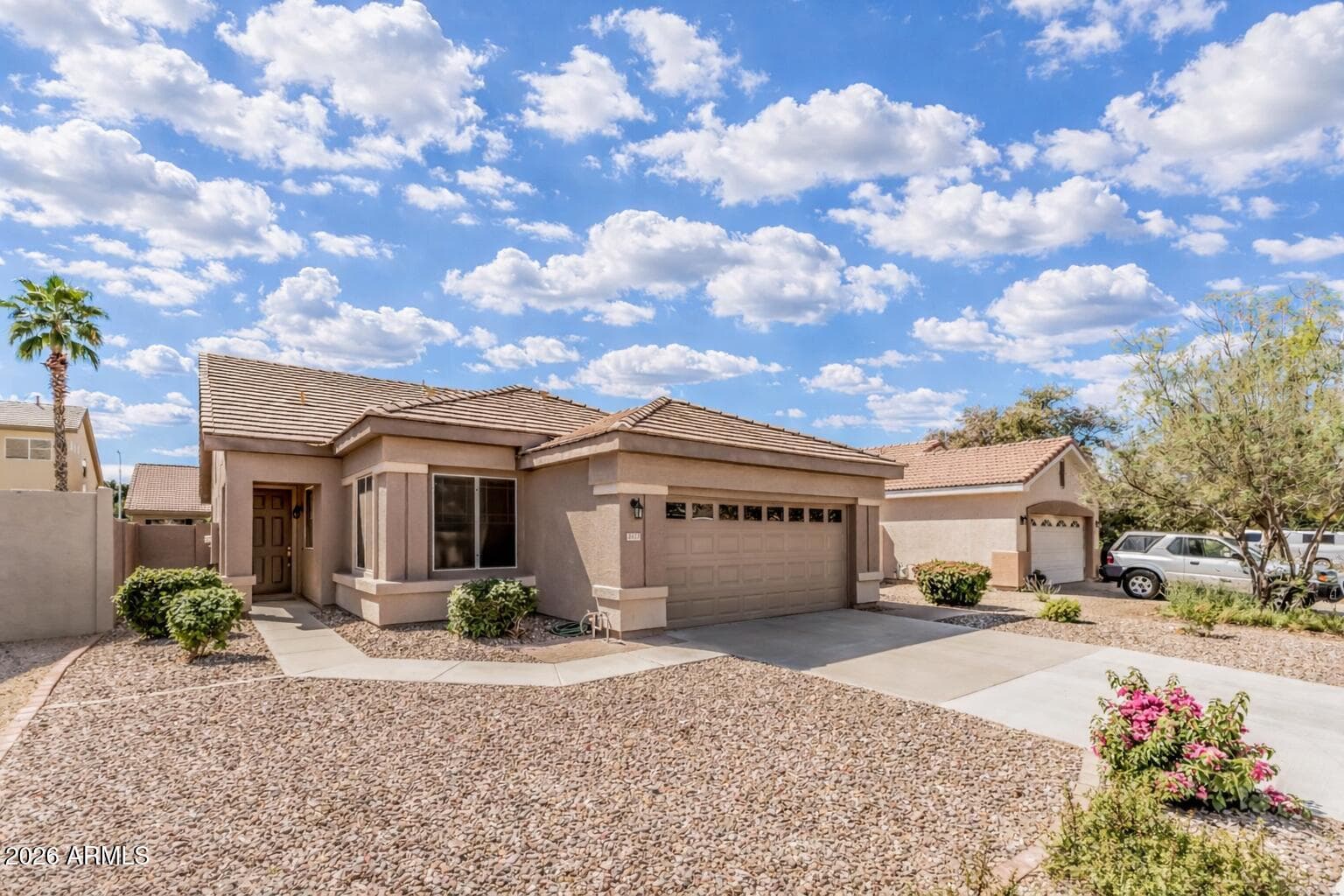 1411 W Armstrong Way — photo 1