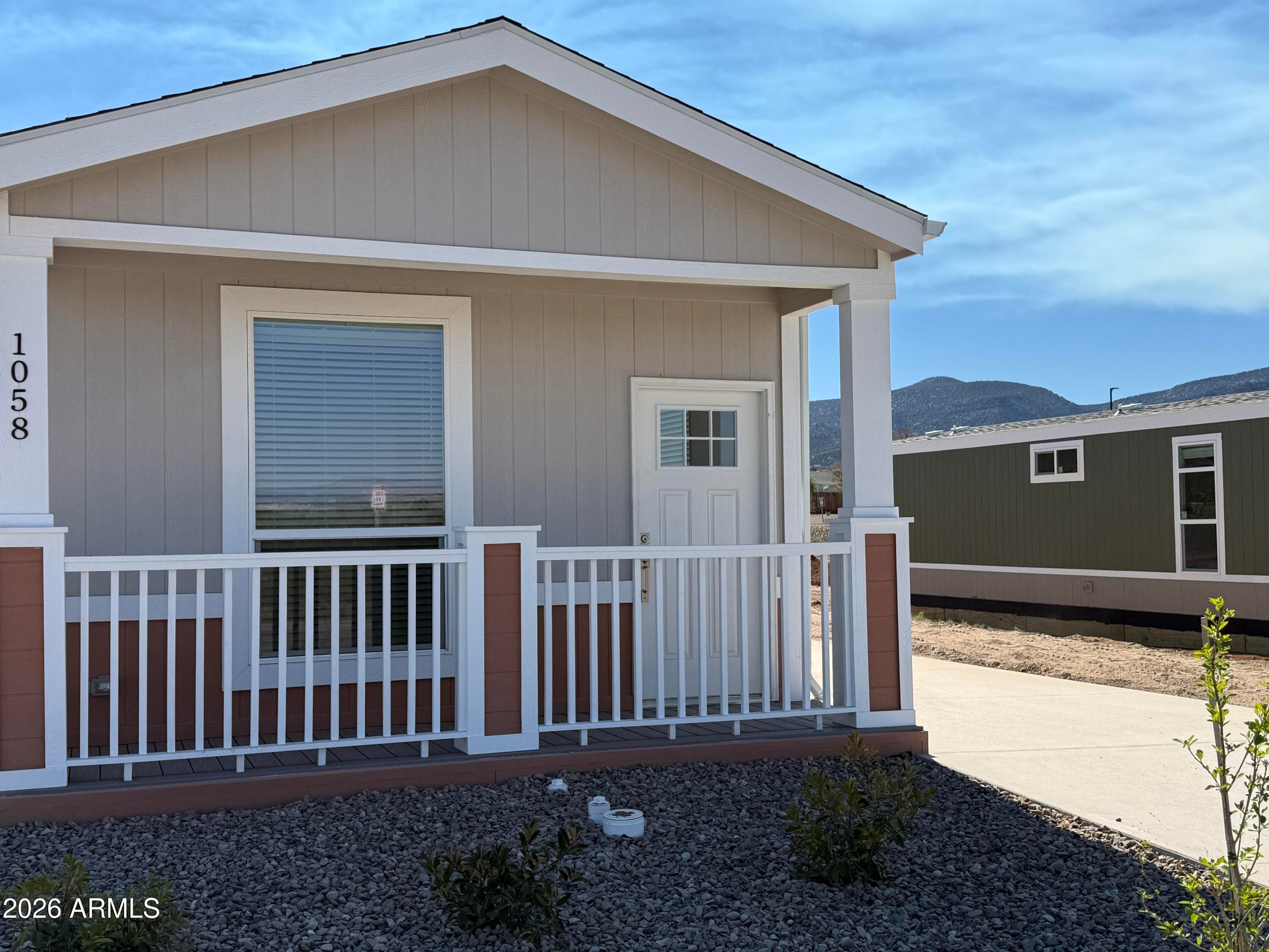 1058 W Rustic Pine Rd — photo 2
