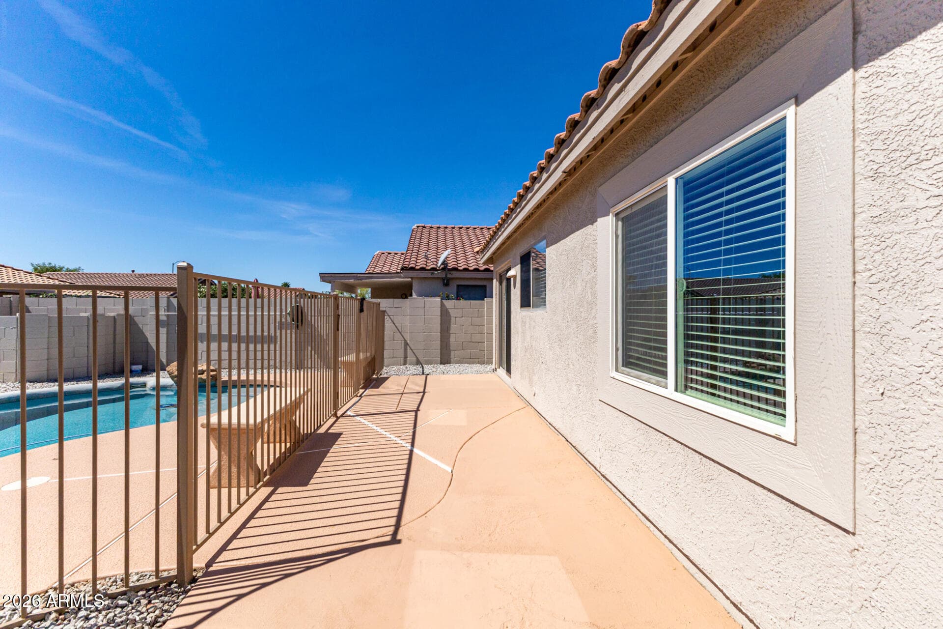 7933 W Mission Ln — photo 33