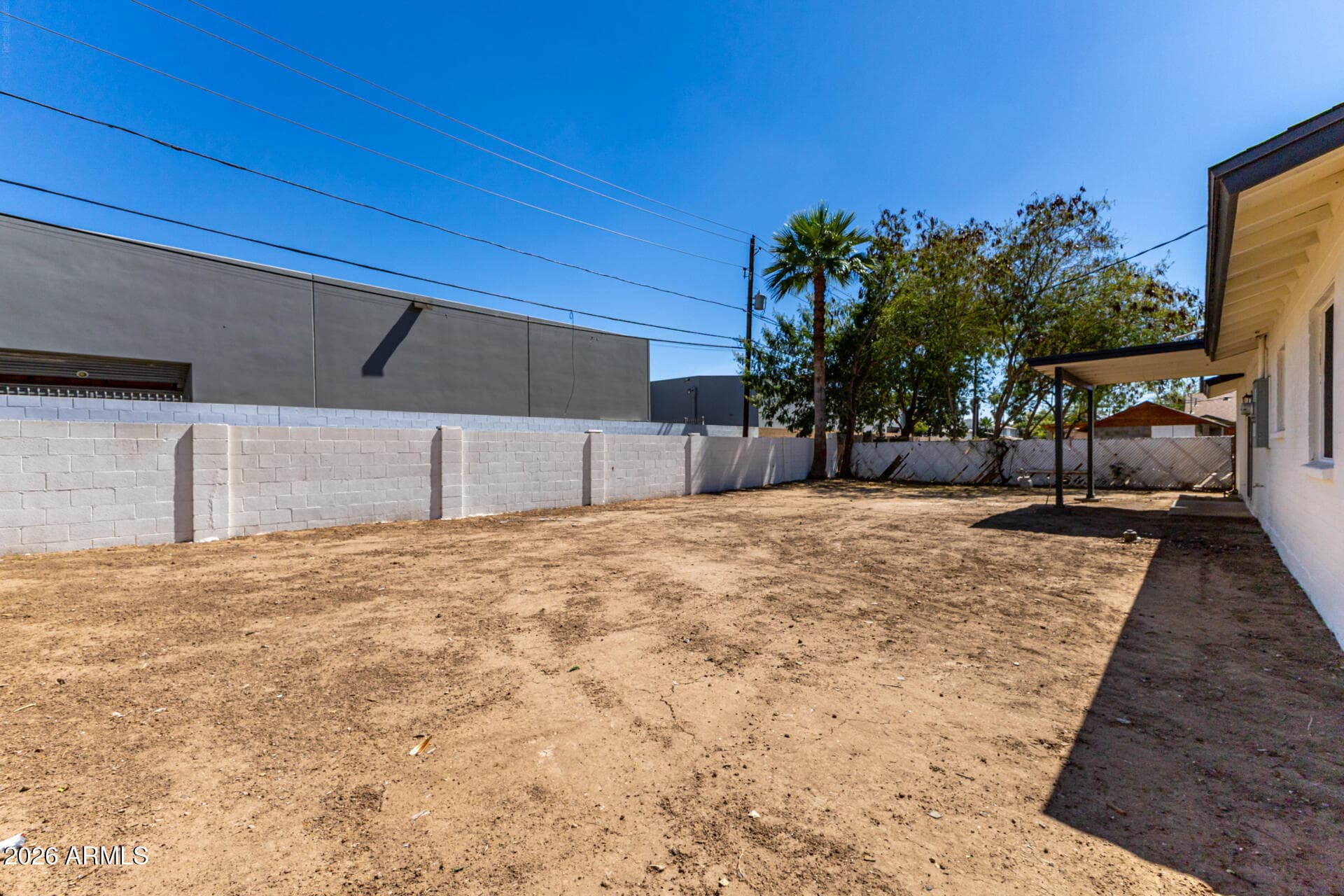 3121 N 35th Dr — photo 33