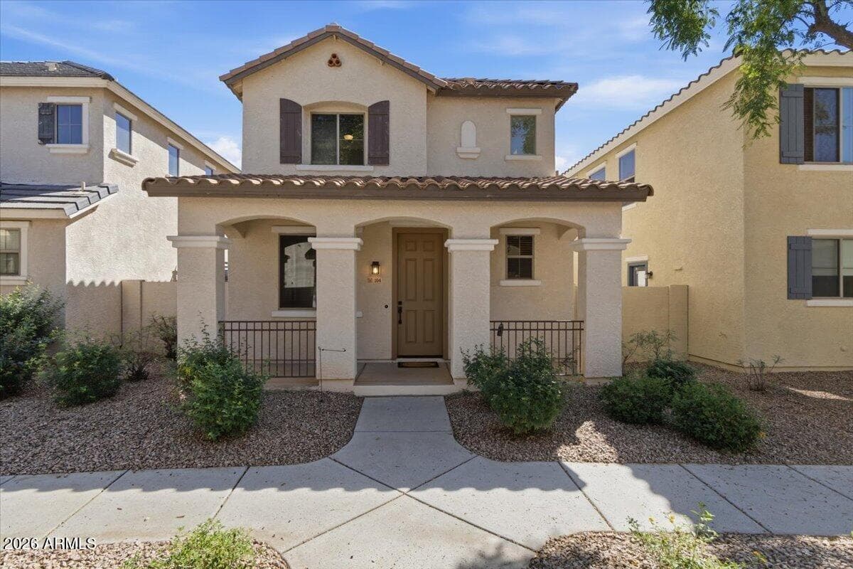 104 E Palomino Dr — photo 1