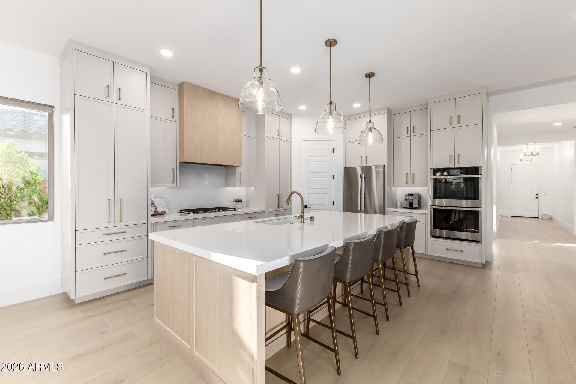 4423 W Park View Ln — photo 1