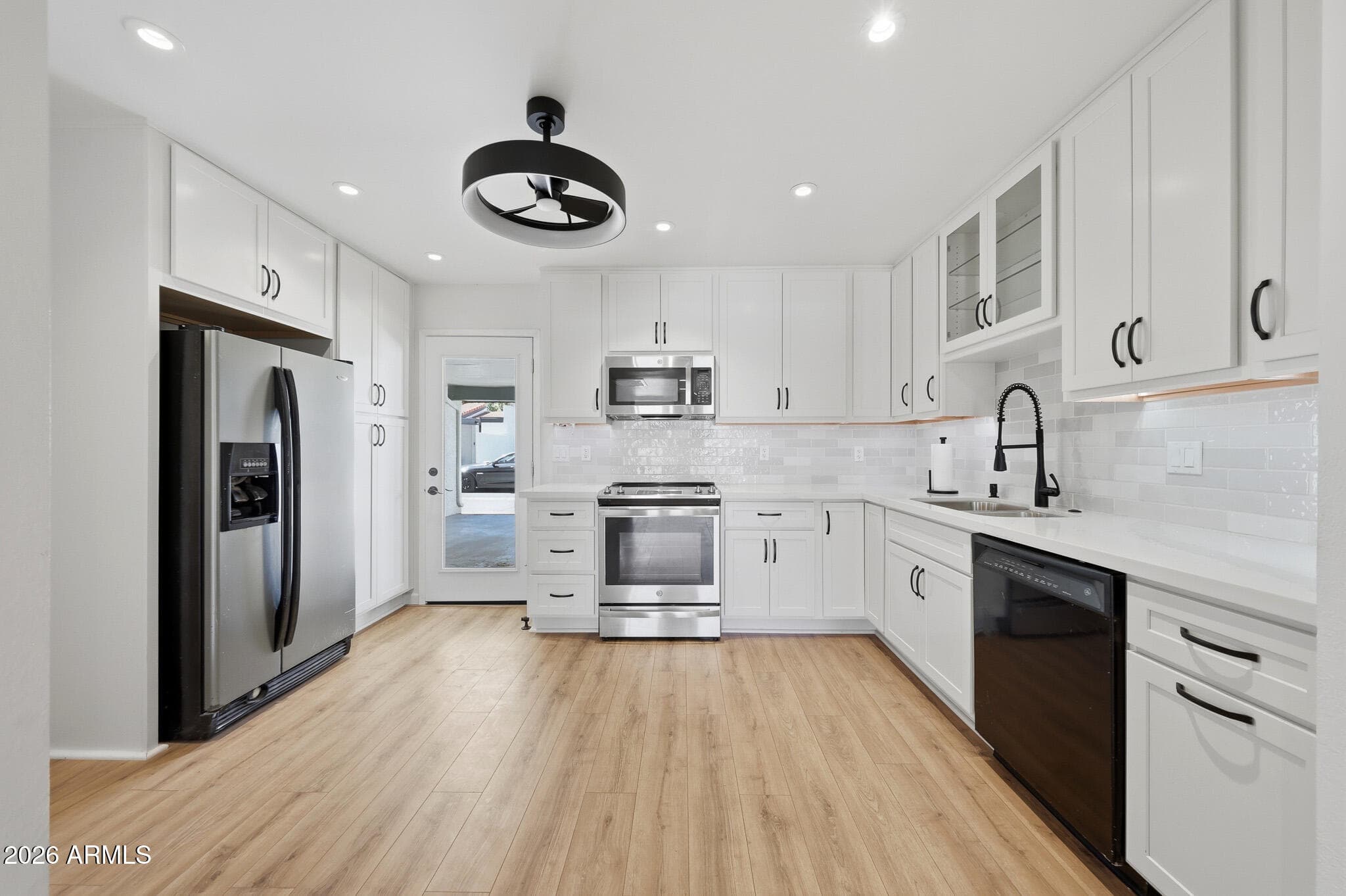 2847 N 49th Pl — photo 1