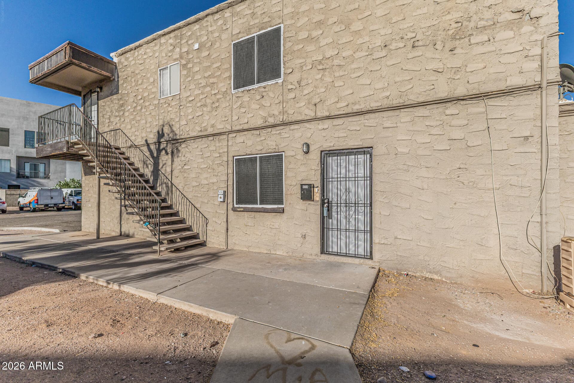 4733 E BELLEVIEW ST - Photo 5