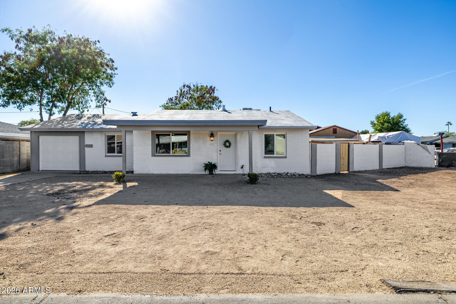 3030 N 38th Dr — photo 1