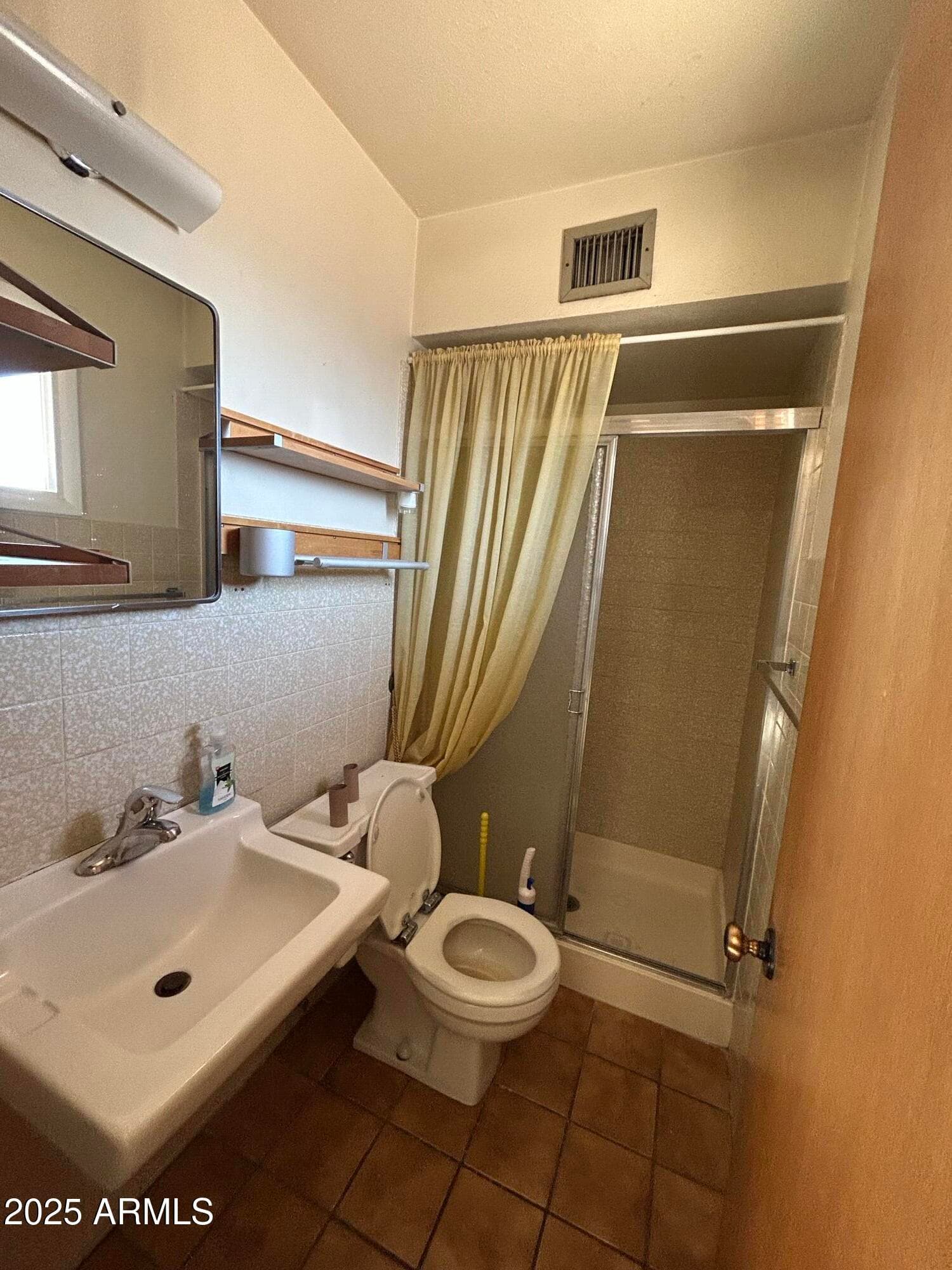 8243 W Piccadilly Rd — photo 15
