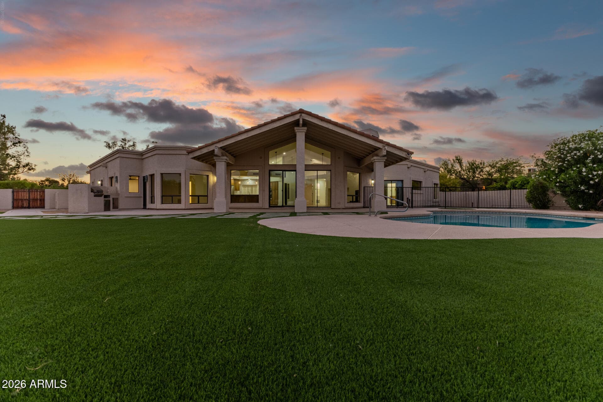 18942 E Mountainaire Dr — photo 1