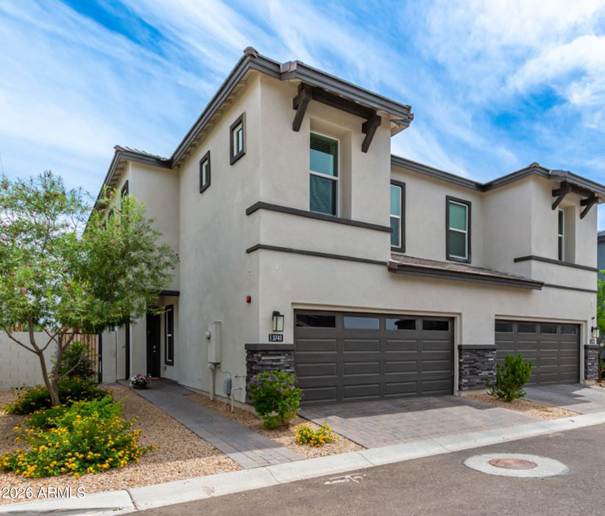 3741 E Catalina Dr — photo 1