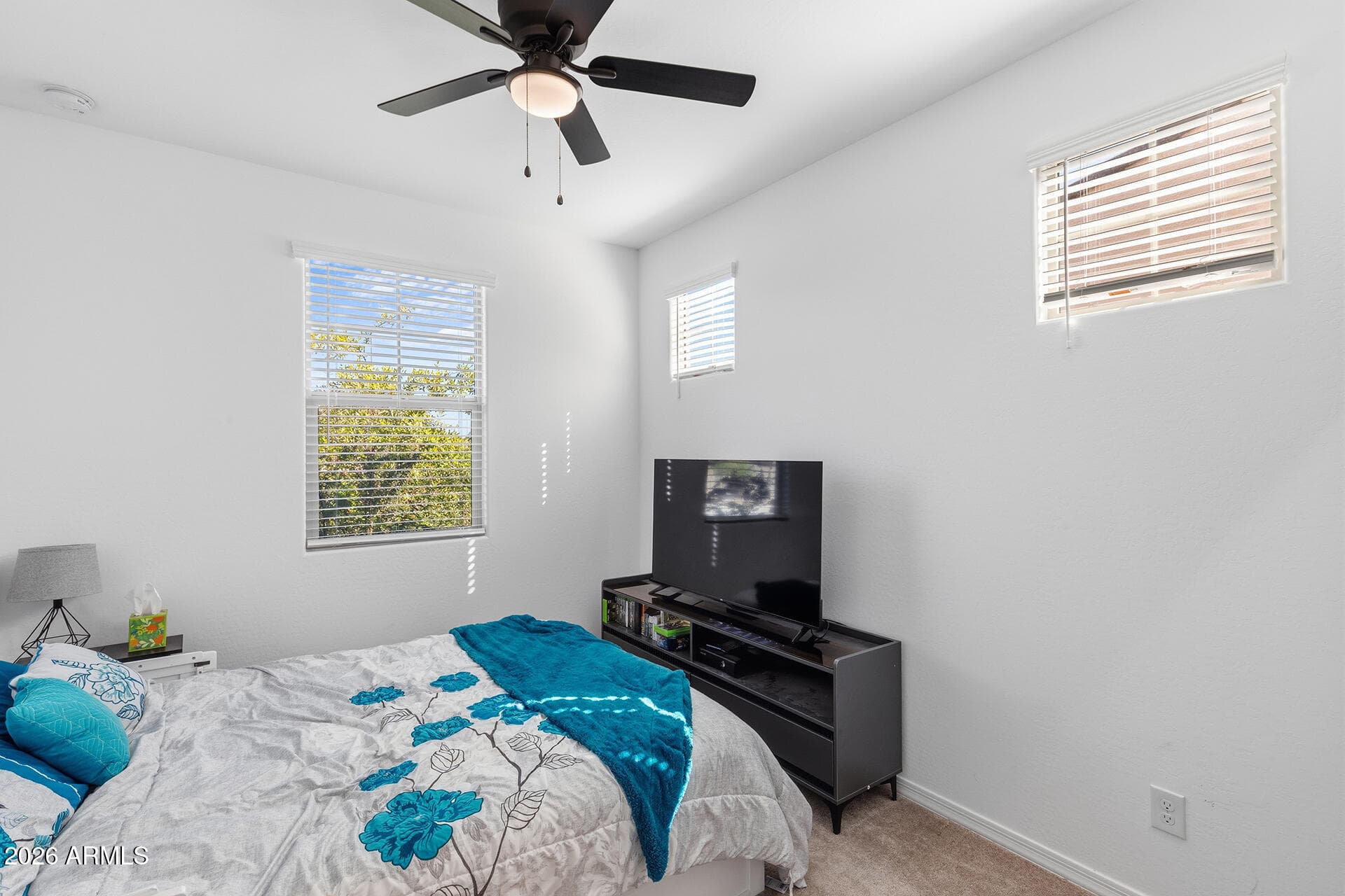 16759 W CANTERBURY DR - Photo 4