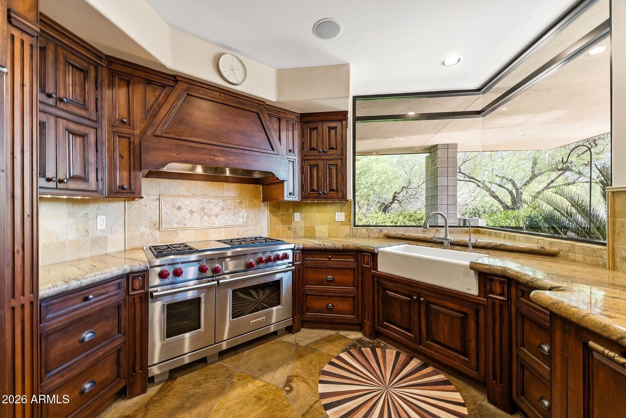 10675 E Fernwood Ln — photo 1