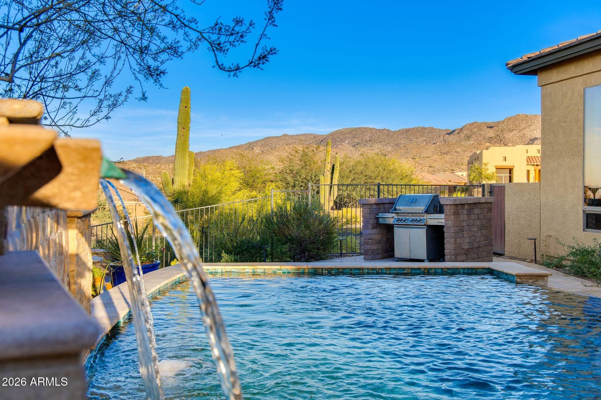 1724 W Steinway Dr — photo 2