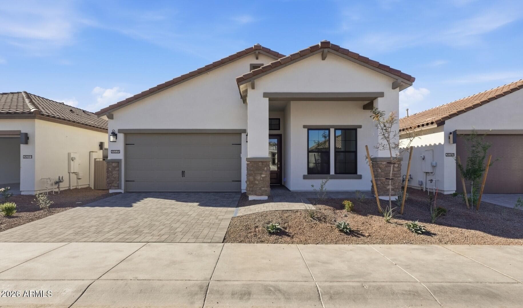 20335 W Campbell Ave — photo 1